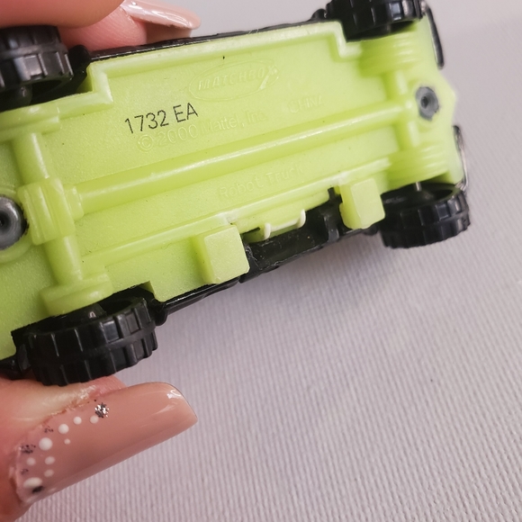 Vintage 2000 "Robot Truck" Matchbox Toy Car - Picture 7 of 7